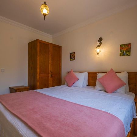 Infinity Lily Apartments Фетие Стая снимка