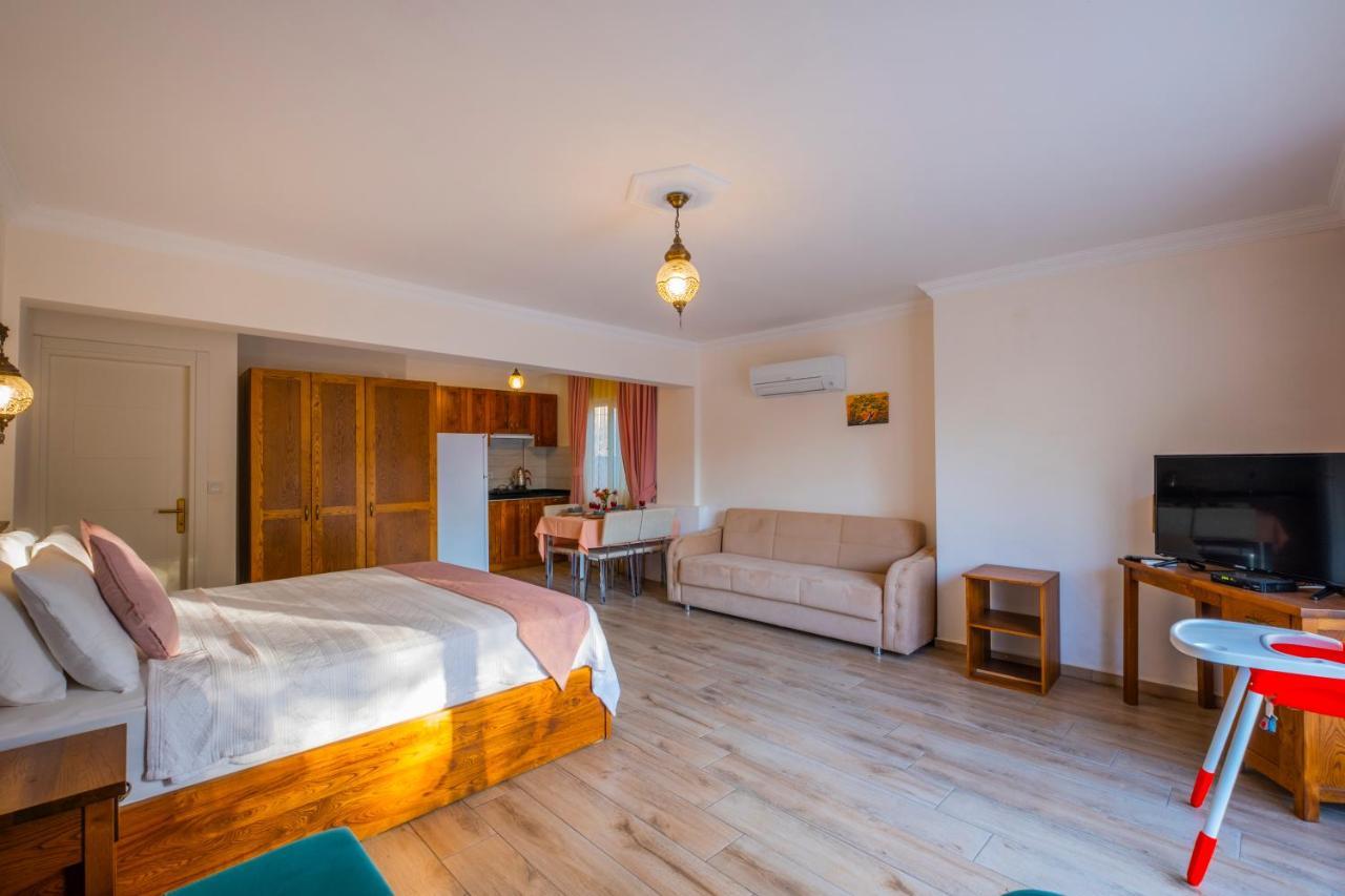 Infinity Lily Apartments Фетие Екстериор снимка