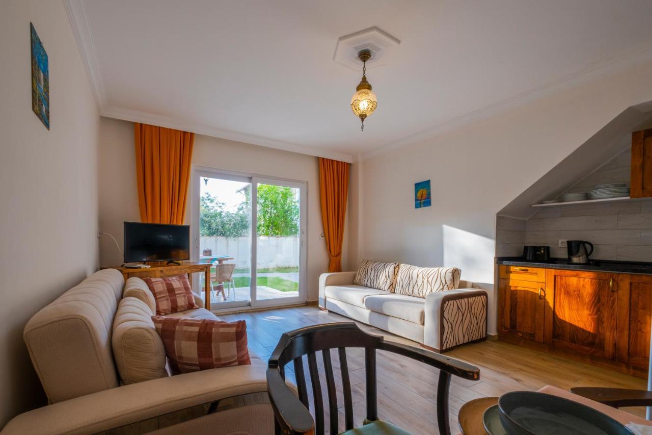 Infinity Lily Apartments Фетие Екстериор снимка