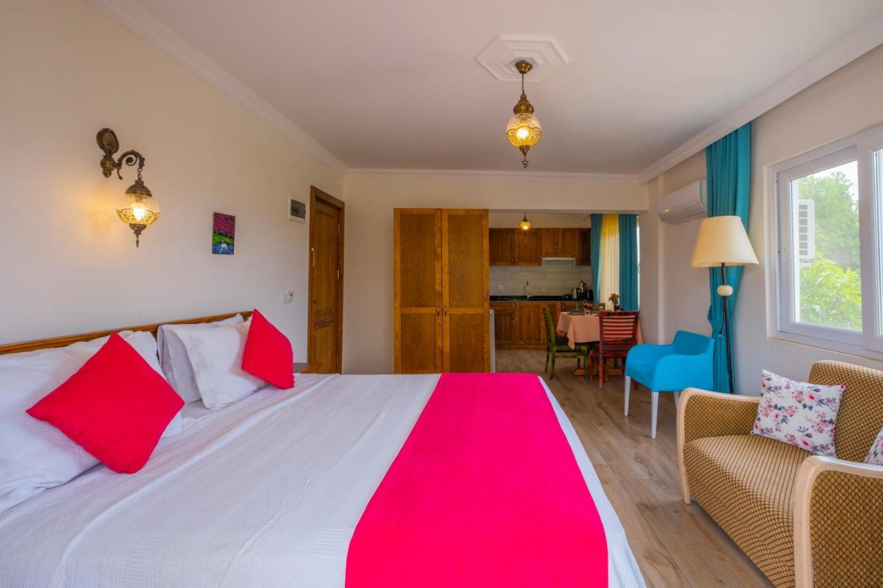Infinity Lily Apartments Фетие Екстериор снимка