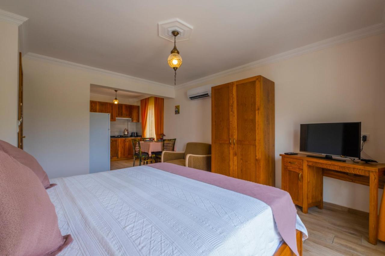 Infinity Lily Apartments Фетие Екстериор снимка